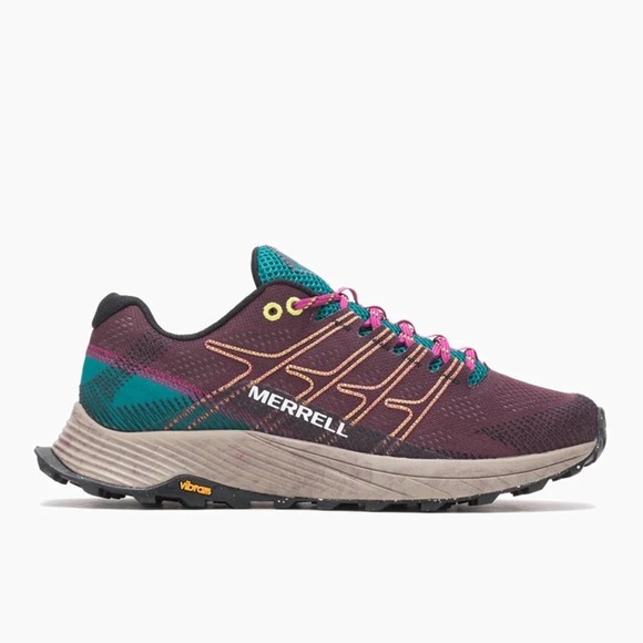 Merrell Women’s Moab Flight Shoes Burgundy Trail Runner Hiking Size 7.5 Wide